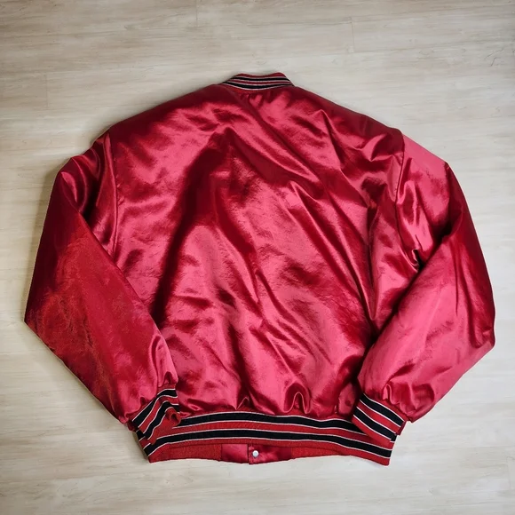 Vintage Swingster Chicago Bulls Satin Bomber Jacket‎ Big Logo Size XL - Picture 2 of 12